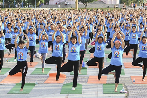 Ngày Quốc tế Yoga lần thứ 6 có chủ đề “Yoga tại nhà”