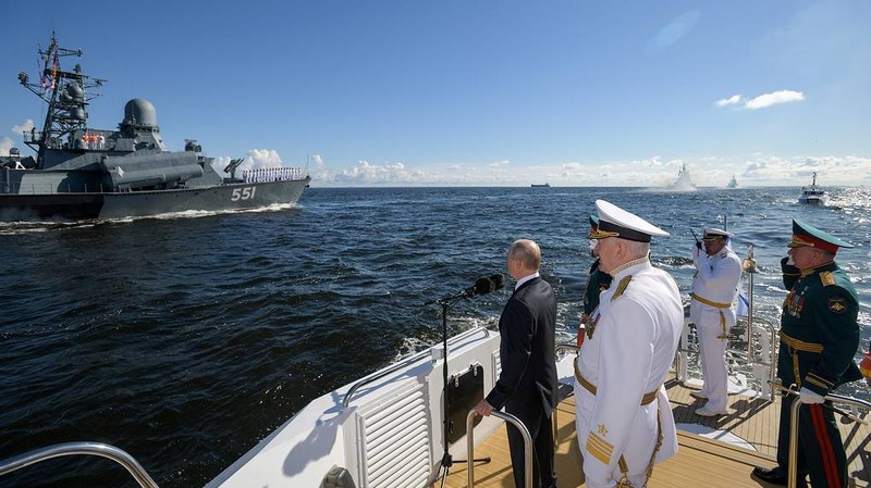 Nga long trọng kỷ niệm ngày Hải quân
