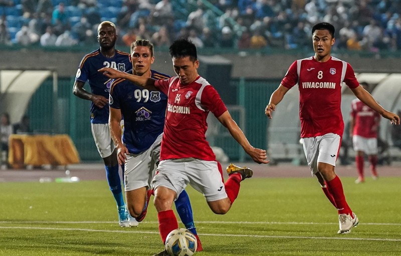 Cầu thủ được thầy Park “để ý” gãy chân trong trận đấu ở V-League 2020