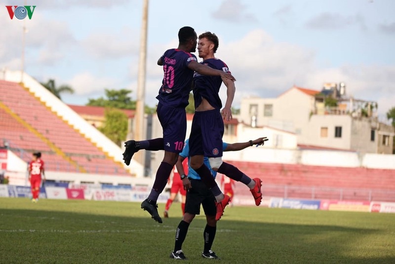 Sài Gòn FC vẫn “độc cô cầu bại”, SLNA thua trận thứ 3 liên tiếp