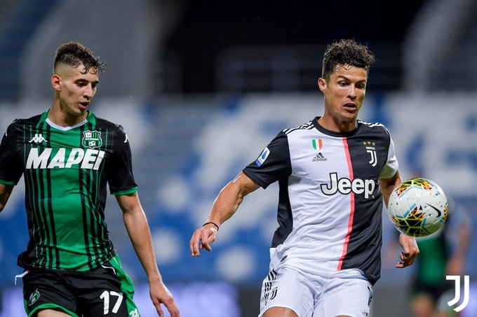 Ronaldo đứt chuỗi trận ghi bàn liên tiếp, Juventus hòa hú vía Sassuolo