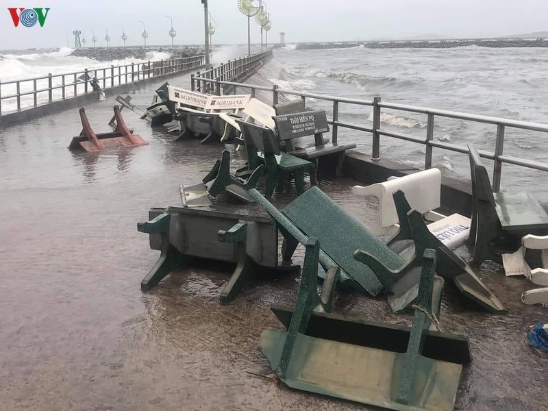 Hơn 400 căn nhà tại Kiên Giang bị thiệt hại do bão số 2