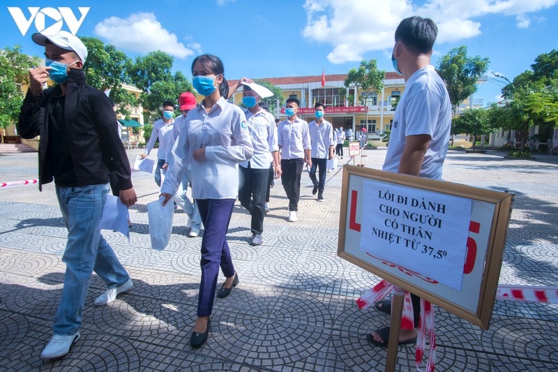 Quảng Ninh: Sĩ tử dân tộc thiểu số ăn nghỉ tập trung thi tốt nghiệp THPT