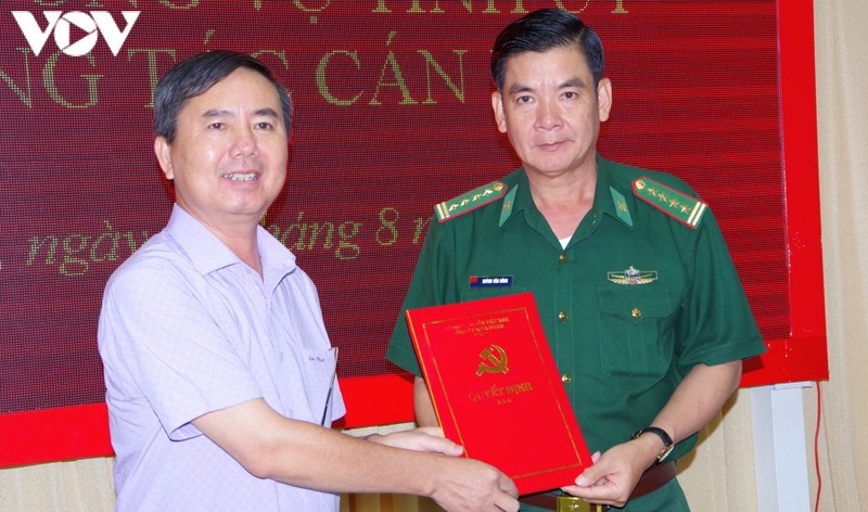 Kiên Giang trao quyết định bổ sung Bí thư Đảng ủy Bộ đội biên phòng