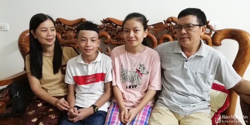 Nữ sinh Nghệ An không đi học thêm vẫn đạt thủ khoa lớp 10 toàn tỉnh