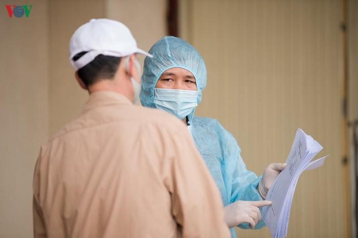 Bộ Y tế yêu cầu Hà Nội, TPHCM, Quảng Nam tăng cường truy vết ca mắc Covid-19