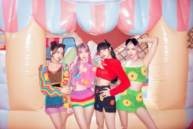 BLACKPINK trở thành nhóm nhạc nữ Kpop đầu tiên đạt giải thưởng VMAs