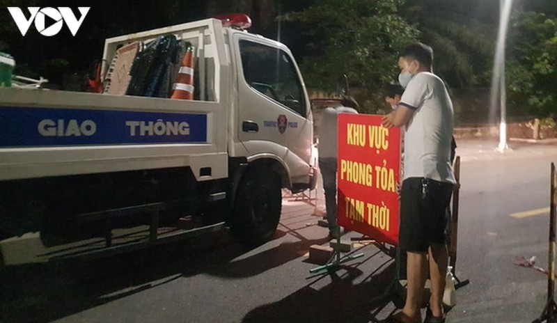 Hai khu dân cư đầu tiên ở Quảng Trị được dỡ bỏ phong tỏa tạm thời