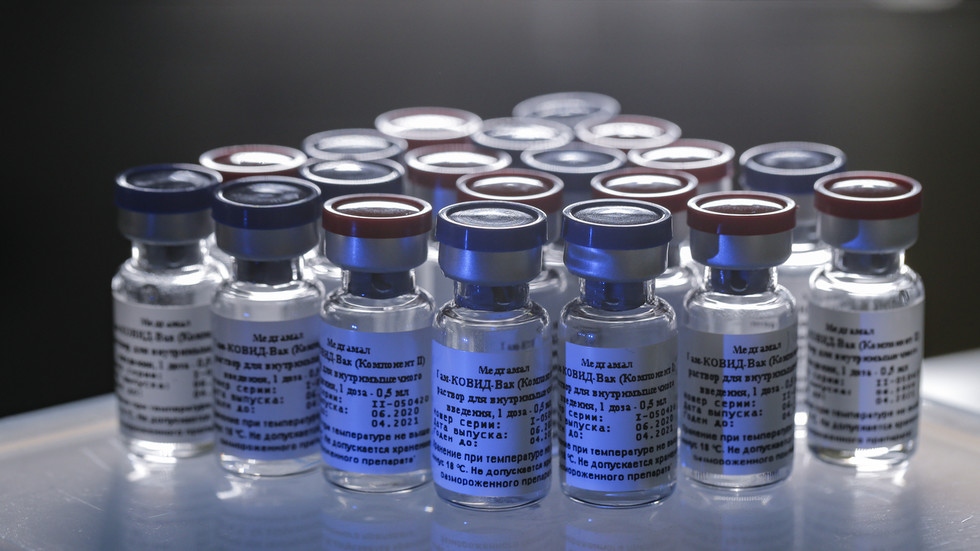 Nhật Bản tiêm vaccine ngừa Covid-19 miễn phí cho người dân