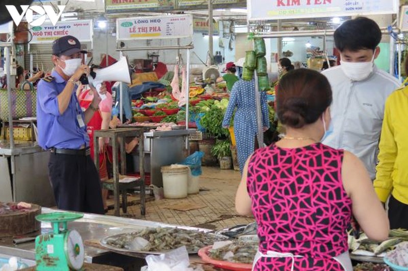 Đà Nẵng tăng cường kiểm soát tại các chợ để phòng dịch