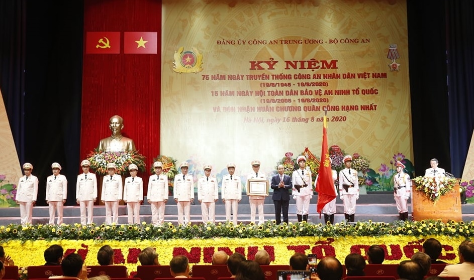 Công an Nhân dân Việt Nam xứng đáng là “thanh bảo kiếm“
