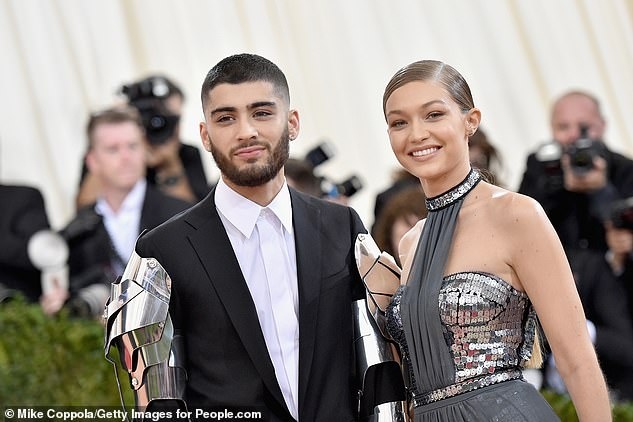 Siêu mẫu Gigi Hadid đã hạ sinh con gái đầu lòng