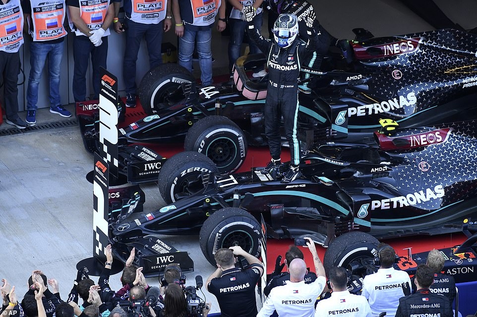 Valtteri Bottas có chiến thắng thứ hai tại mùa giải năm nay khi cán đích đầu tiên ở chặng F1 Nga. (Ảnh: AP).