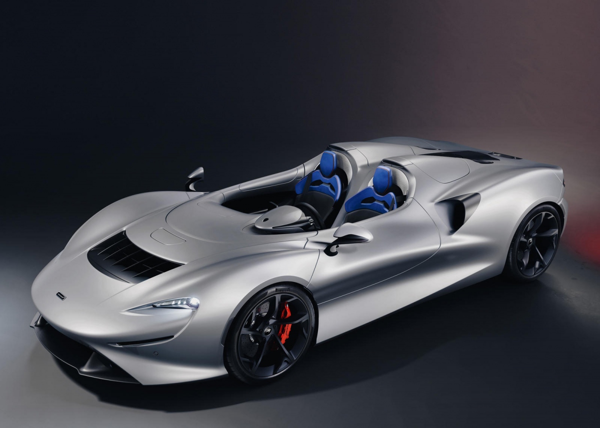 Trình hiển thị nâng cao của McLaren (MAV) sử dụng màn hình UHD để hiển thị từng hình ảnh của chi tiết cá nhân hóa trên chiếc Elva một cách rõ nét nhất.