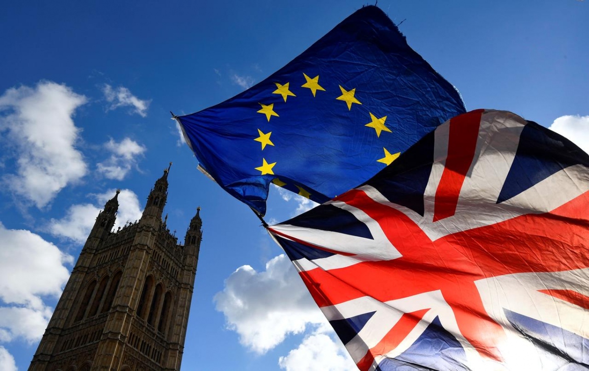 Cánh cửa cho thỏa thuận thương mại Anh – EU hậu Brexit ngày càng thu hẹp