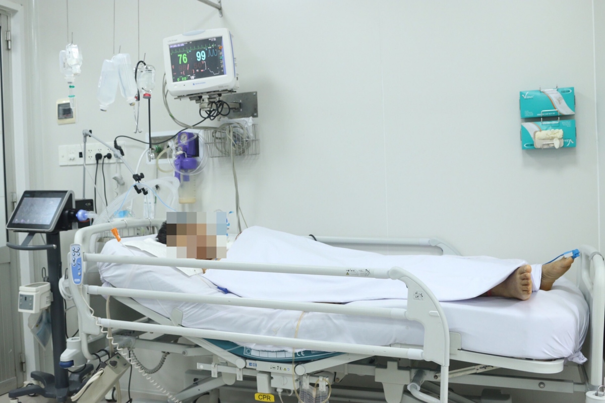 Điều trị nhầm hơn 1 tháng mới được phát hiện ngộ độc pate Minh Chay