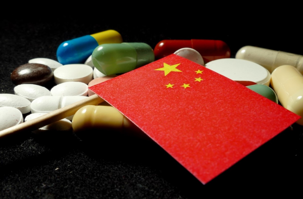 Cắt xuất khẩu dược phẩm sang Mỹ, Trung Quốc tự bắn vào chân mình?