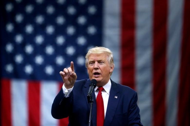 Tổng thống Trump dựa vào chính sách đối ngoại để giành ưu thế trước bầu cử