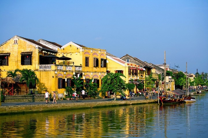 Hoi An’s Old Quarter runs as normal from September 6, with plenty of airlines offering discounts on the route to Hoi An in an effort to stimulate tourism demand.