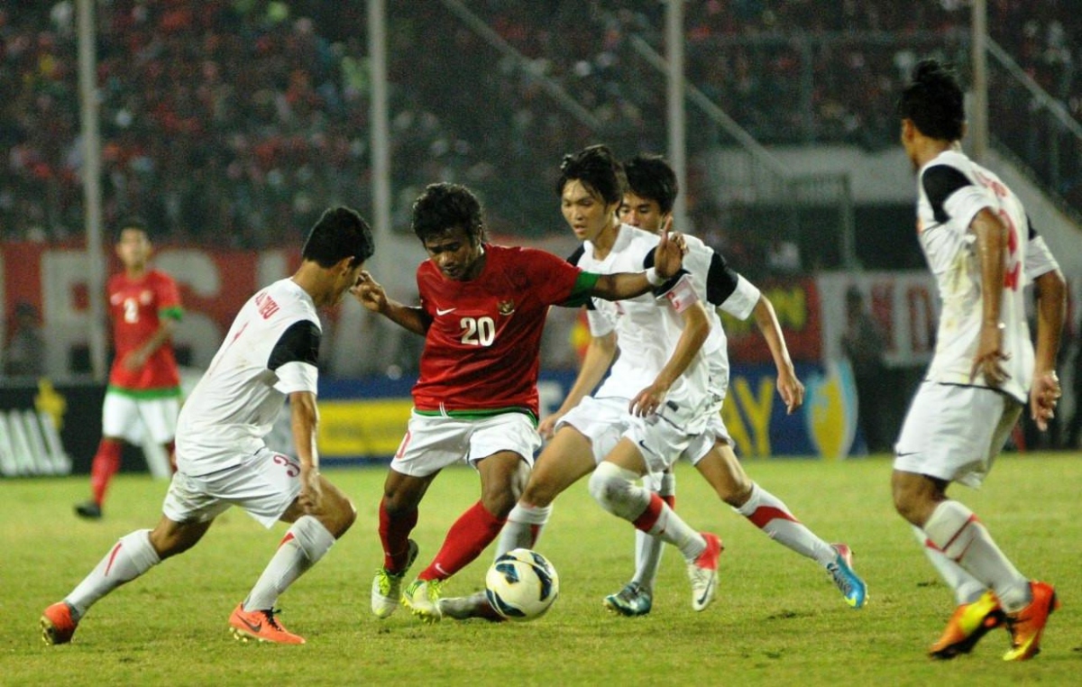 Ngày này năm xưa: U19 Việt Nam thua chung kết vì đối thủ "đánh võ"