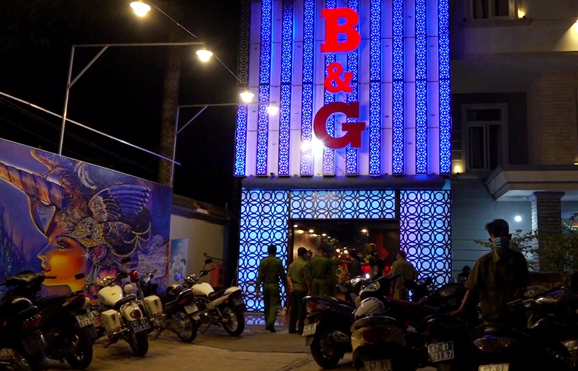 Vũ trường B&G.