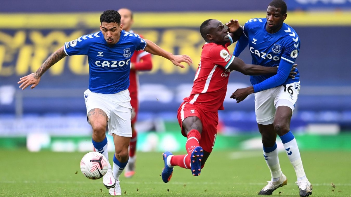 Everton tạo ra tỷ lệ cầm bóng lên tới 75% trong quãng thời gian đầu hiệp 2. (Ảnh: Getty)