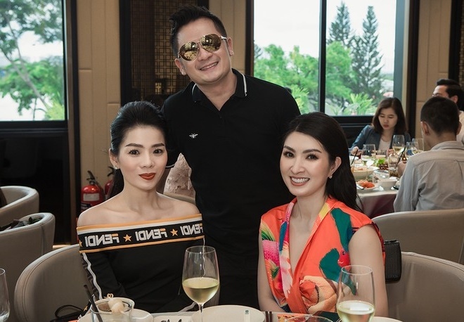 Sắp tới, nam ca sĩ giữ vai trò cố vấn trong show của ca sĩ Hồng Nhung.