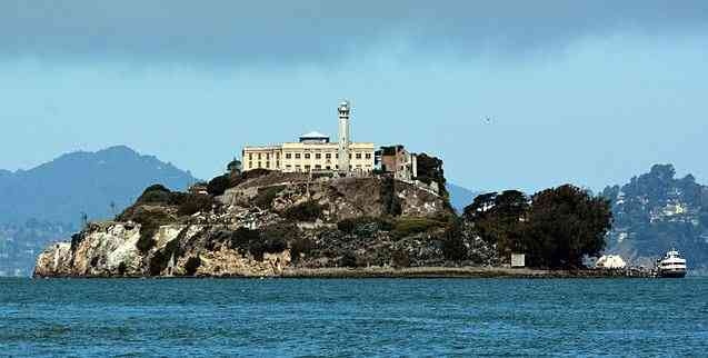 Alcatraz Federal Penitentiary in the United States tops the list. Alcatraz was home to some of the most notorious criminals of bygone eras, including gangsters such as Al Capone and Machine Gun Kelly. Perched upon a rocky island surrounded by the freezing water of San Francisco bay, Alcatraz was considered to be inescapable. (Image credit – Wikimedia/Don Ramey Logan)