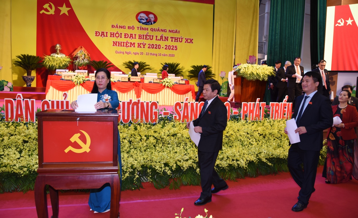 51 người trúng cử Ban Chấp hành Đảng bộ tỉnh Quảng Ngãi khoá mới