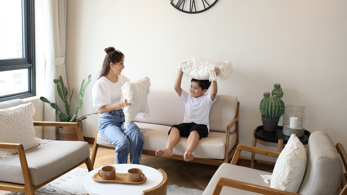 Cặp đôi luôn cố gắng dành nhiều thời gian cho hai con