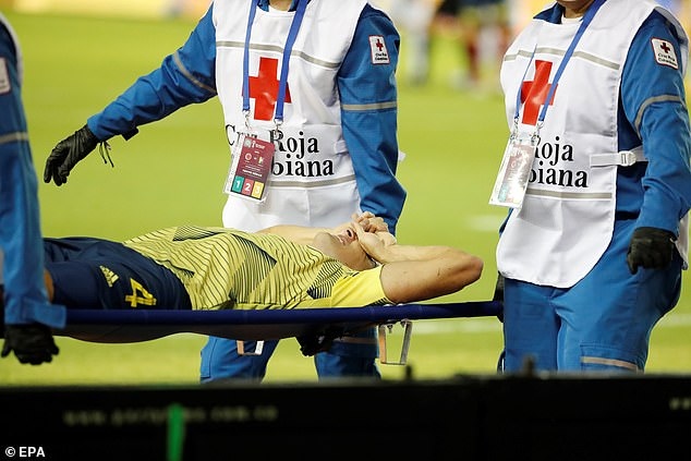 Hậu vệ Colombia gặp vận đen khi vừa rời Atletico Madrid để chuyển tới Leverkusen theo dạng cho mượn.