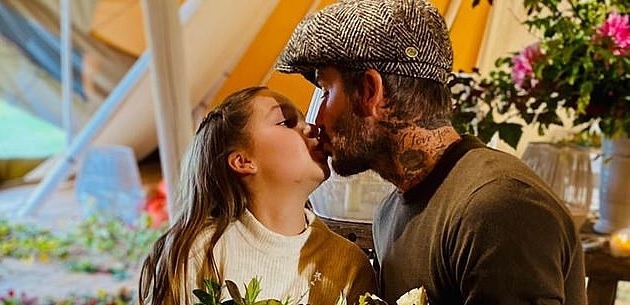 David Beckham và con gái cưng hào hứng đi thu hoạch rau quả tại trang trại