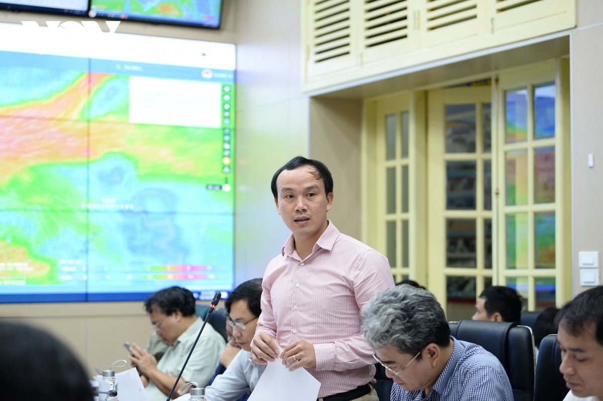 Phó Giám đốc Trung tâm Dự báo Khí tượng Thủy văn quốc gia Hoàng Phúc Lâm
