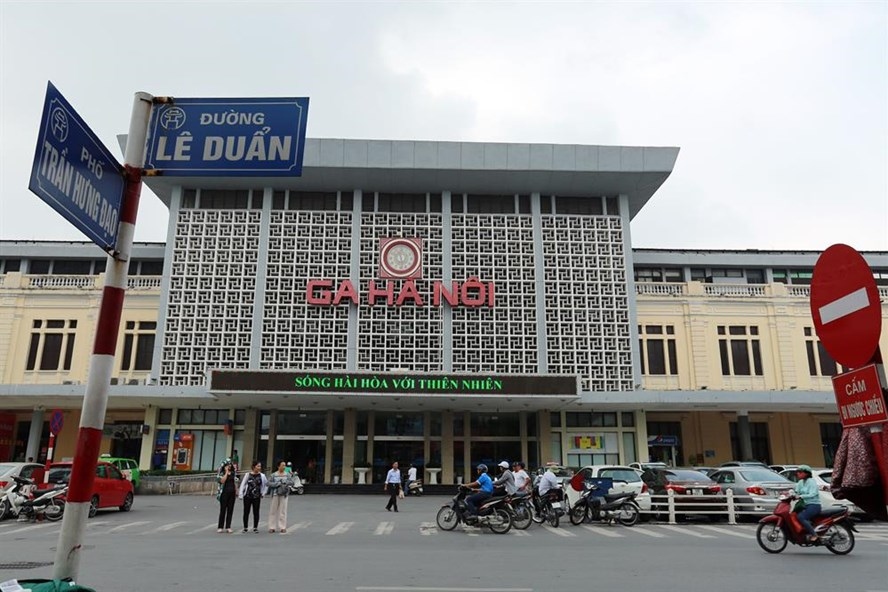 Đường sắt Hà Nội mở bán "trả góp" vé tàu Tết Nguyên đán Tân Sửu 2021