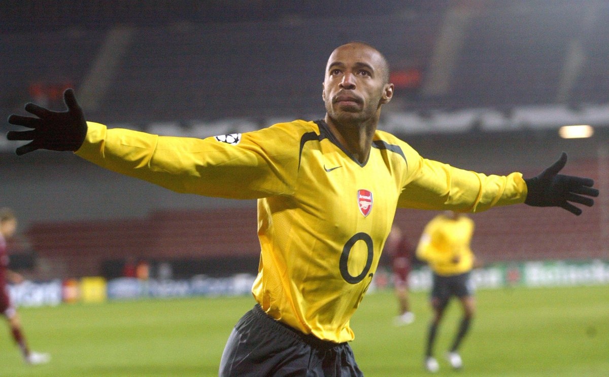 Ngày này năm xưa: Henry trở thành chân sút số 1 lịch sử Arsenal