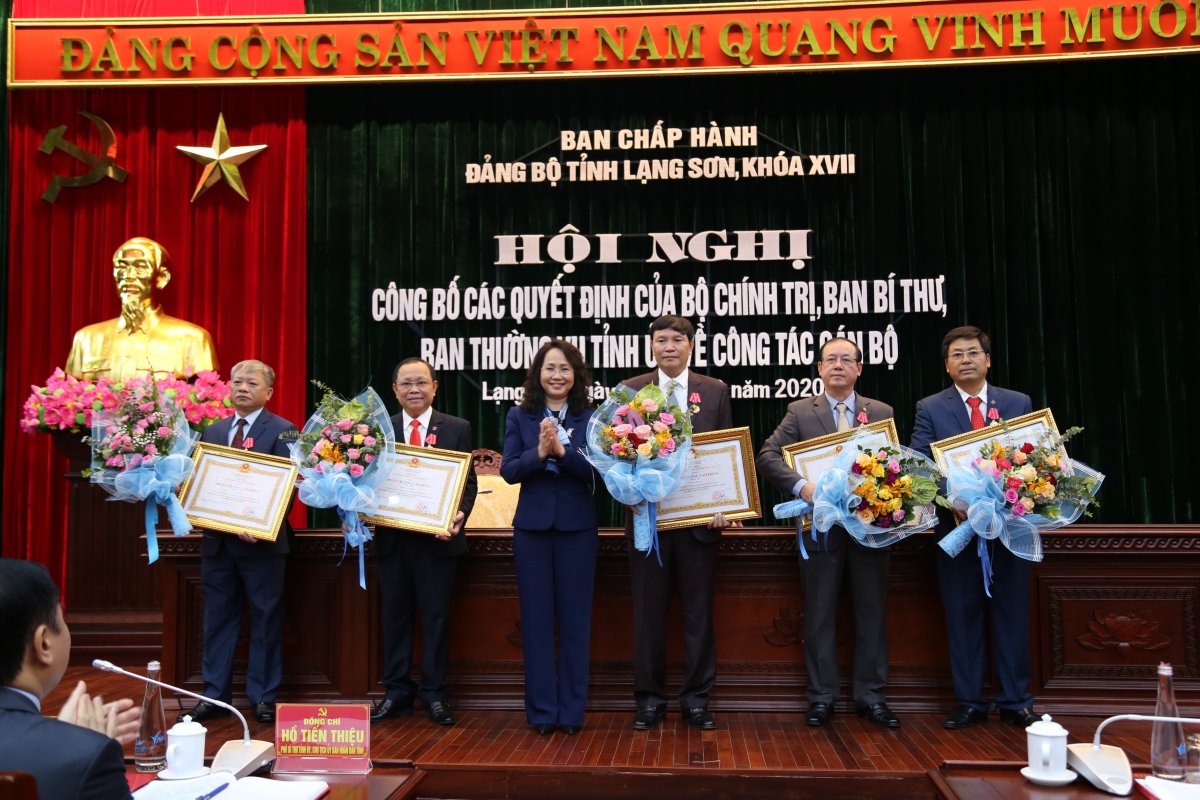 Công bố luân chuyển, bổ nhiệm cán bộ tại tỉnh Lạng Sơn