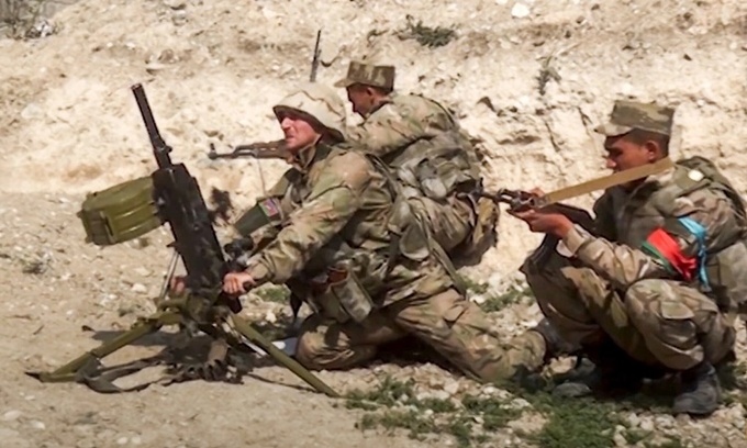 Lệnh ngừng bắn nhân đạo bị vi phạm, chiến sự Nagorno-Karabakh “tăng nhiệt”