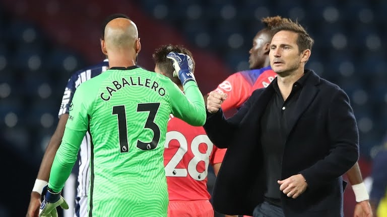 HLV Lampard cần lấy lại lòng tin của ban lãnh đạo và cổ động viên Chelsea (Ảnh: Reuters).