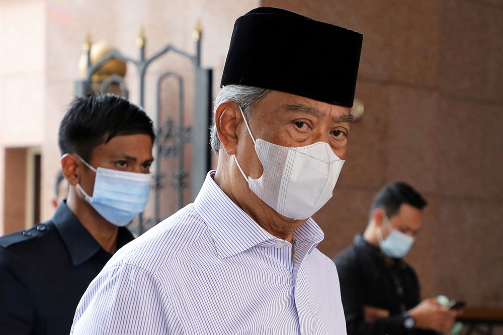Thủ tướng Malaysia tự cách ly 14 ngày