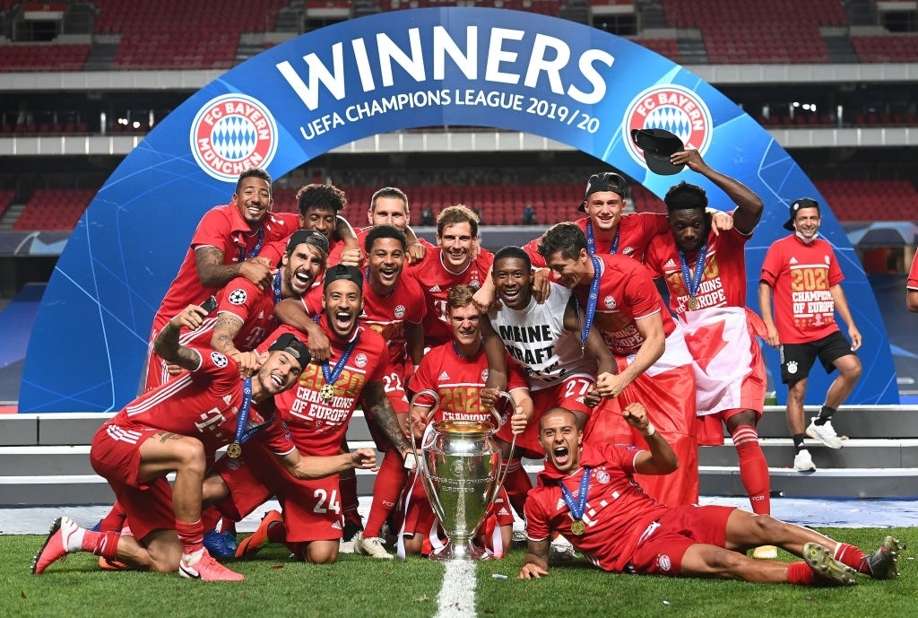 Bayern - Atletico Madrid: Ra ngõ gặp... xe buýt