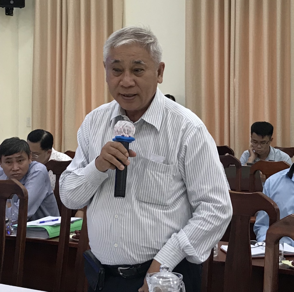 Ông Khương Văn Mười, Chủ tịch Hội Kiến trúc sư TPHCM cho rằng, có thể xin phép Chính phủ có cơ chế riêng cho TPHCM khi thực hiện Đề án sắp xếp đơn vị hành chính cấp huyện, cấp xã giai đoạn 20192-2021