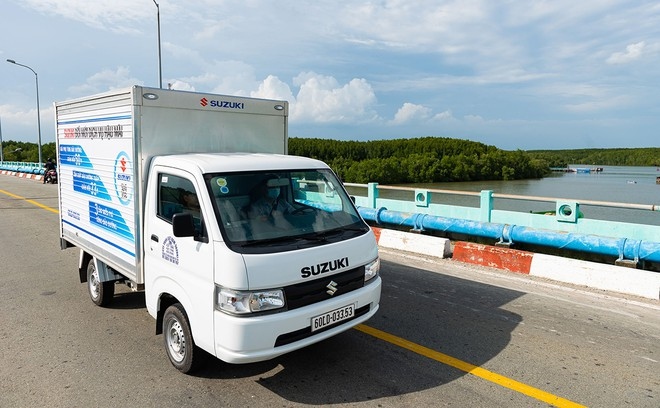 Xe tải nhẹ Super Carry Pro của Suzuki - niềm tự hào của nhà vận chuyển chuyên nghiệp.