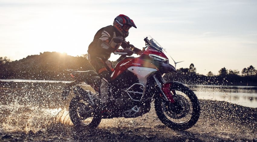 Ducati Multistrada V4, V4S, V4S Sport 2021 chính thức ra mắt