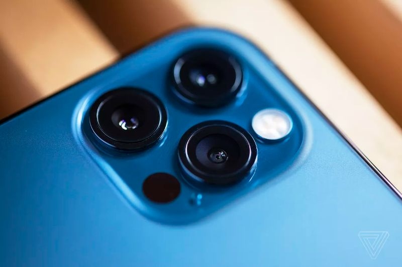 Camera trên loạt iPhone 13 Pro năm sau sẽ có cải tiến mạnh ở ống kính siêu rộng.