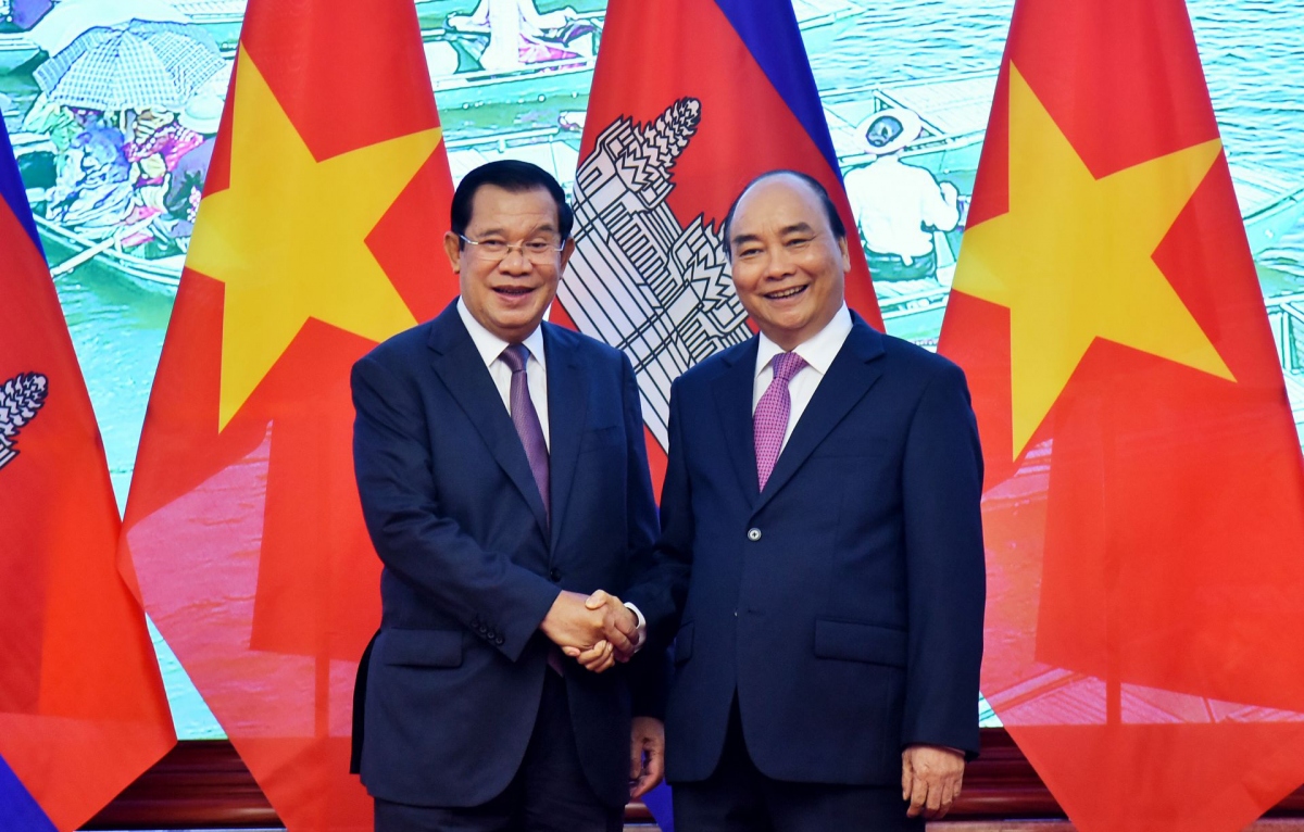 Việt Nam luôn coi trọng và dành ưu tiên cao cho quan hệ với Campuchia