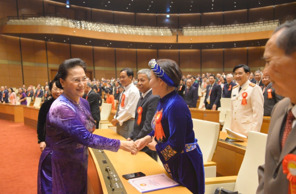 Chủ tịch Quốc hội: Học tập là con đường duy nhất để tiến bộ và phát triển