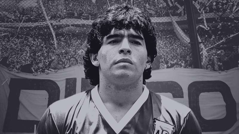 Huyền thoại bóng đá Maradona qua đời: Pele, Ronaldo và Messi gửi lời chia buồn