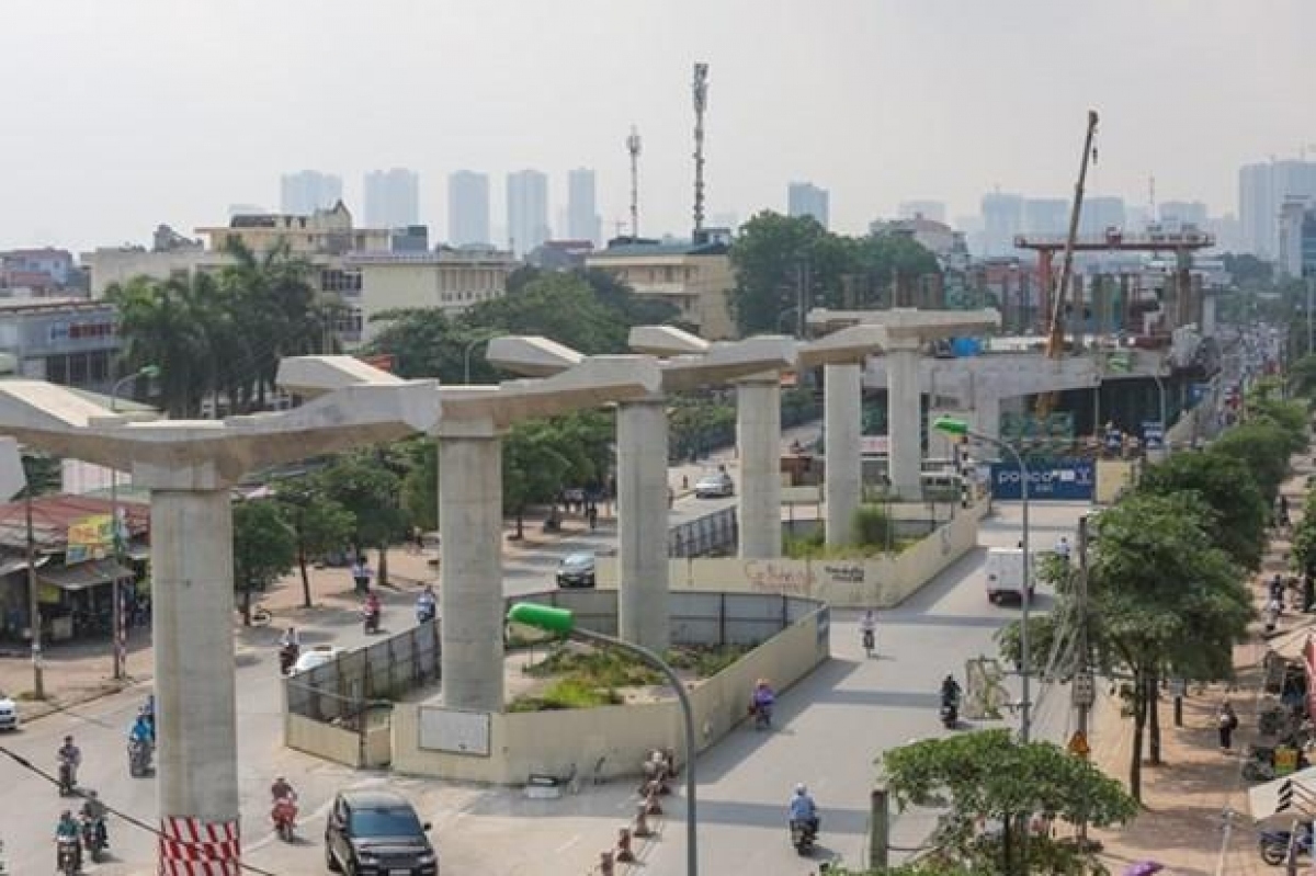 Dự án đường sắt đô thị tuyến Nhổn - Ga Hà Nội được khởi công từ năm 2010 nhưng đến nay vẫn chưa hoàn thành.