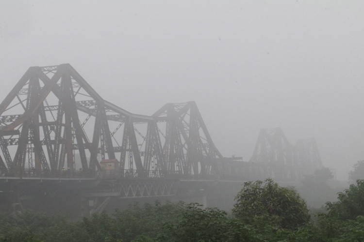 Khu vực Hà Nội, sáng sớm có nơi có sương mù. (Ảnh minh họa)