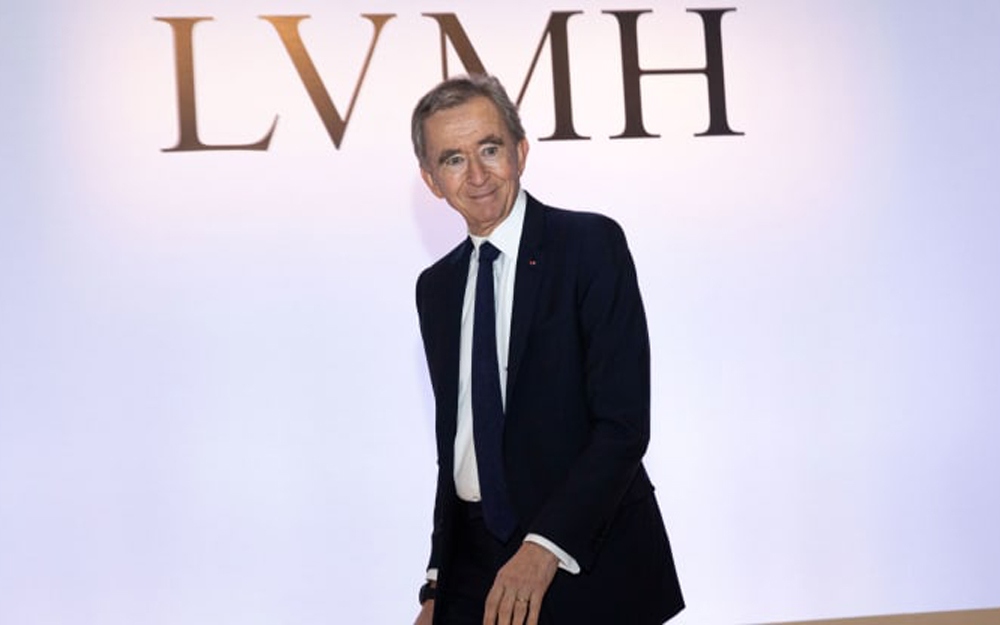 Ông chủ hãng thời trang Louis Vuitton trở thành người giàu thứ 2 thế giới